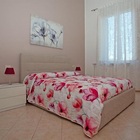 Casa Dafne Daire Livorno Dış mekan fotoğraf